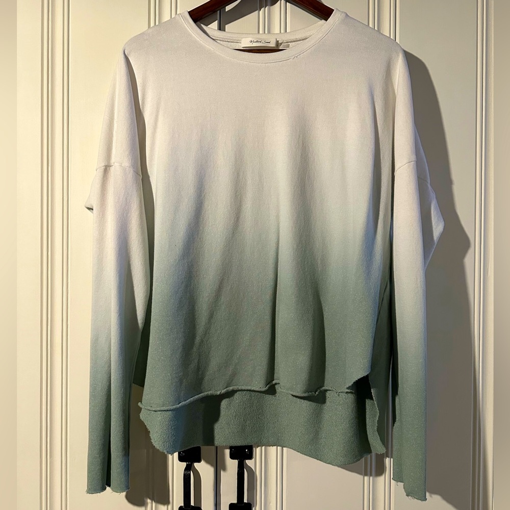 Mustard Seed hi low, crew neck sweatshirt. Large.